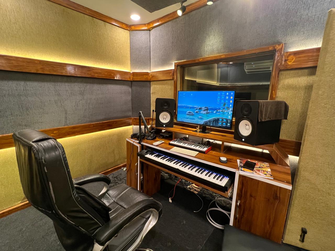 Chords Music Studio